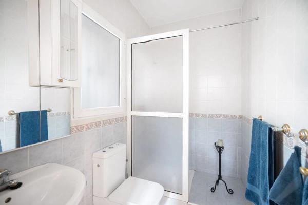 Casa independiente en calle Rosa Montero