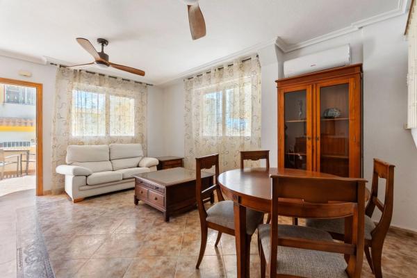 Chalet adosado en calle de las Amapolas s/n