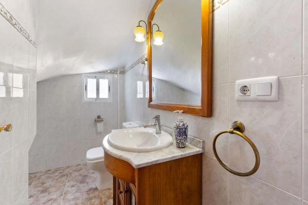 Chalet adosado en calle de las Amapolas s/n