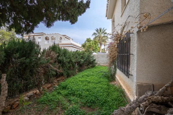 Casa independiente en calle Colon