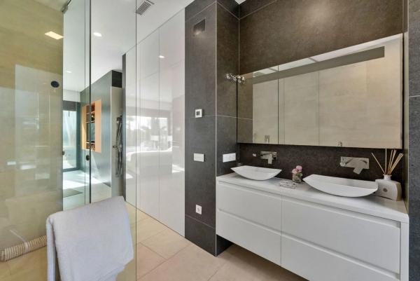 Casa independiente en avenida de las Colinas, 13