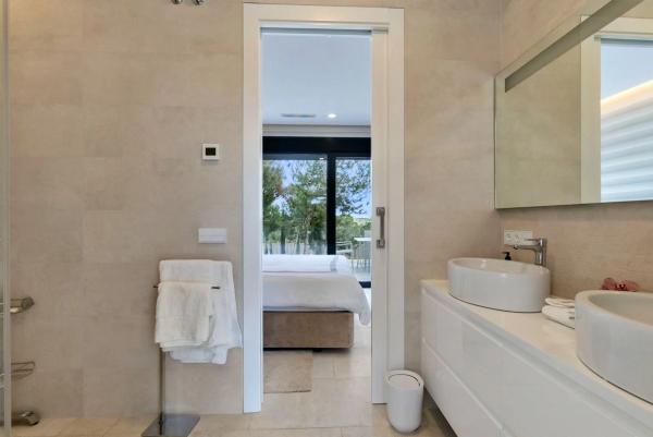 Casa independiente en avenida de las Colinas, 13