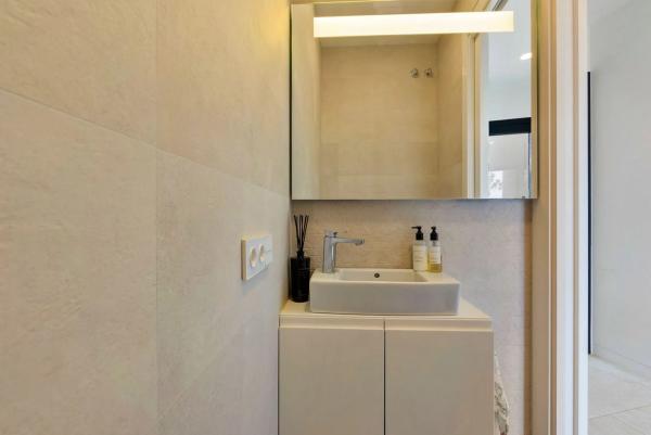 Casa independiente en avenida de las Colinas, 13