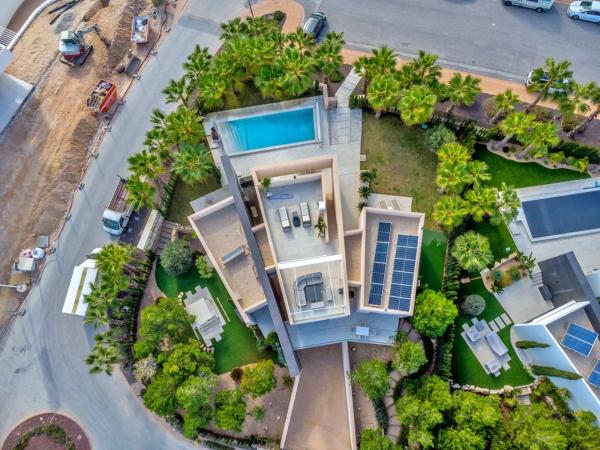 Casa independiente en avenida de las Colinas, 13