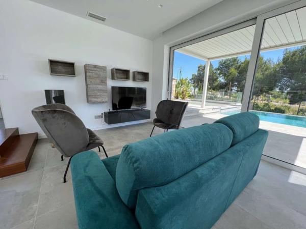 Casa independiente en calle pedrera