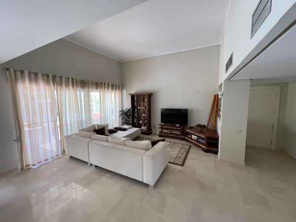 Casa independiente en avenida de las Colinas, 10