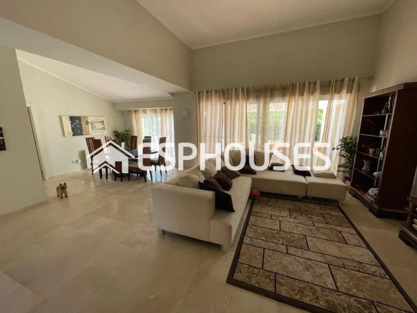 Chalet en Barrio Las Colinas Golf