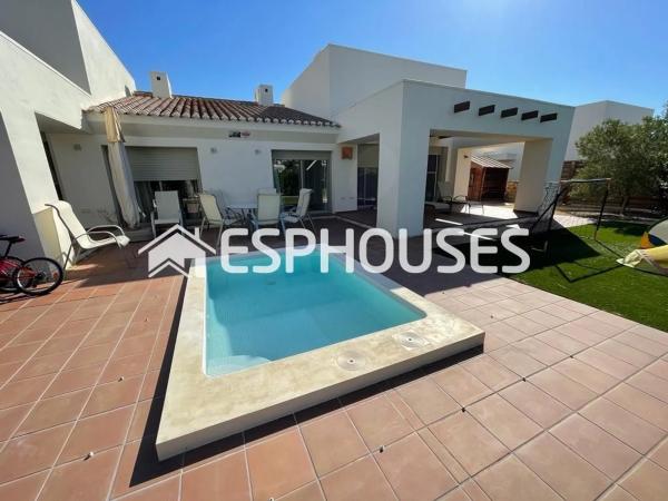 Chalet en Barrio Las Colinas Golf