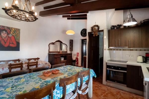 Casa independiente en calle Alarcon