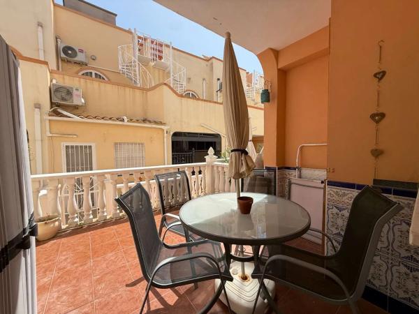 Dúplex en Barrio Los Almendros-La Florida