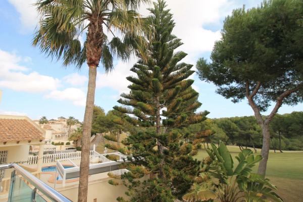 Casa independiente en Las Ramblas calle Rio Segura