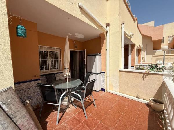 Dúplex en Barrio Los Almendros-La Florida