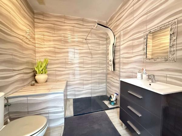 Dúplex en Barrio Los Almendros-La Florida