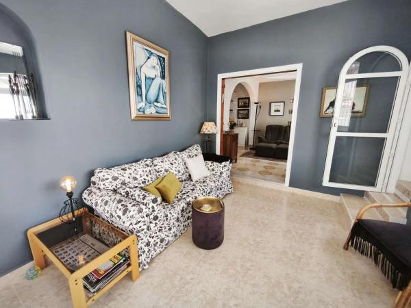 Chalet en Barrio Los Almendros-La Florida