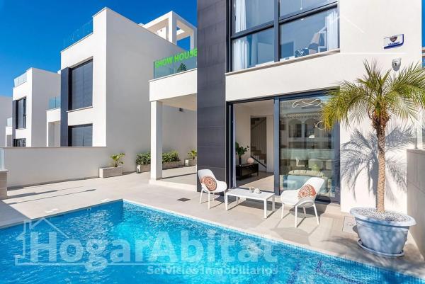 Casa independiente en calle Egipcios