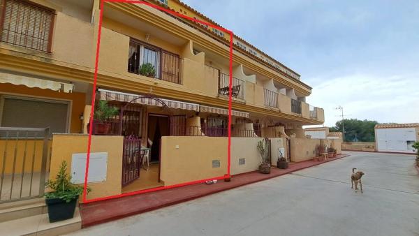 Chalet adosado en calle Nicolás de Bussi, 1