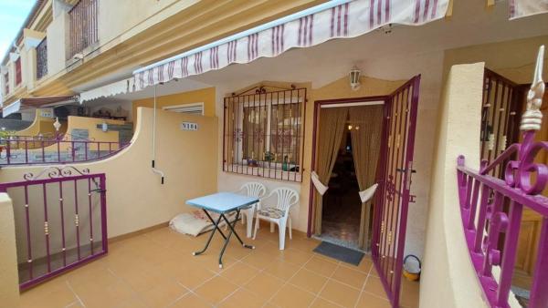 Chalet adosado en calle Nicolás de Bussi, 1