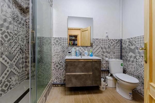 Casa independiente en calle los Claveles