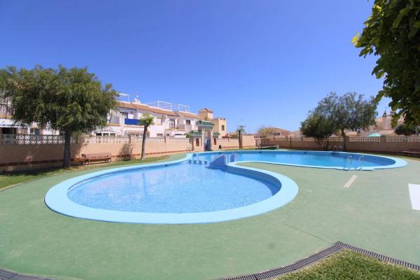 Chalet en Barrio Playa Flamenca