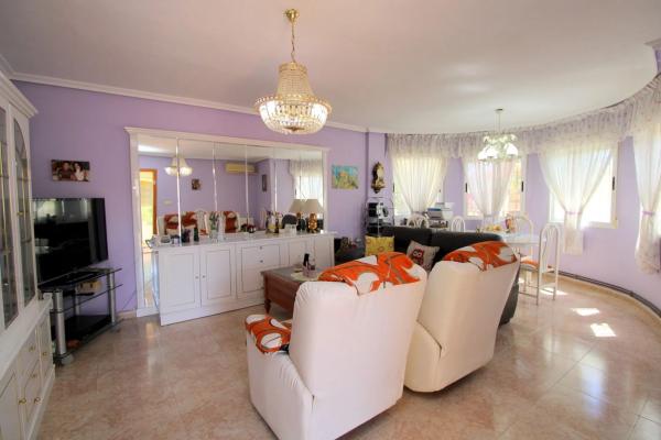 Chalet en Barrio Playa Flamenca
