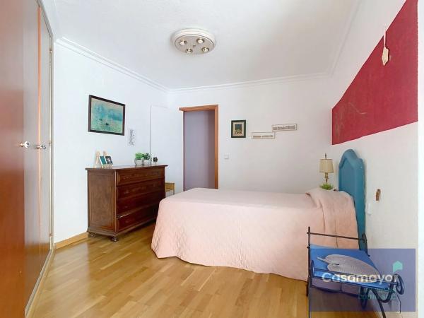 Ático en calle de Álvarez Sereix