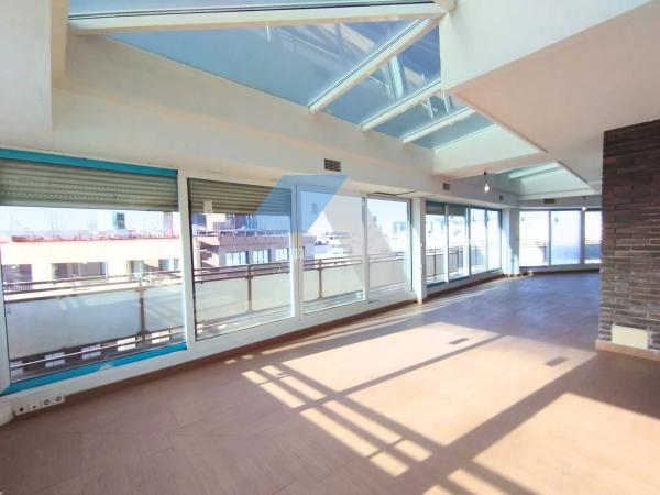 Ático en Barrio Ensanche-Diputación