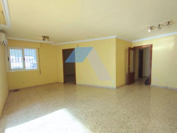 Ático en Barrio Ensanche-Diputación