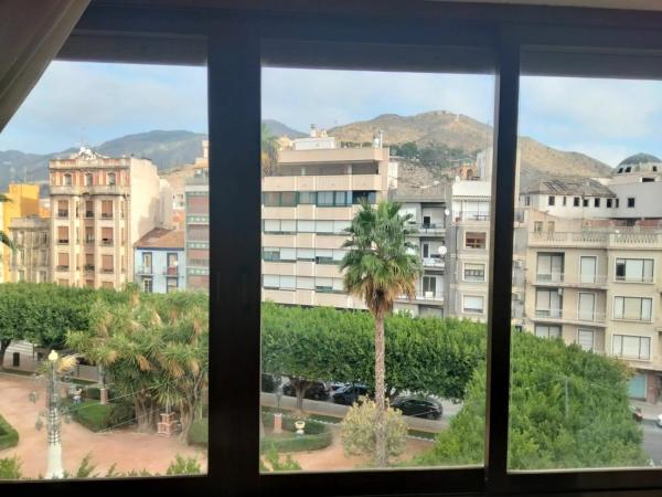 Piso en plaza Nueva, 13