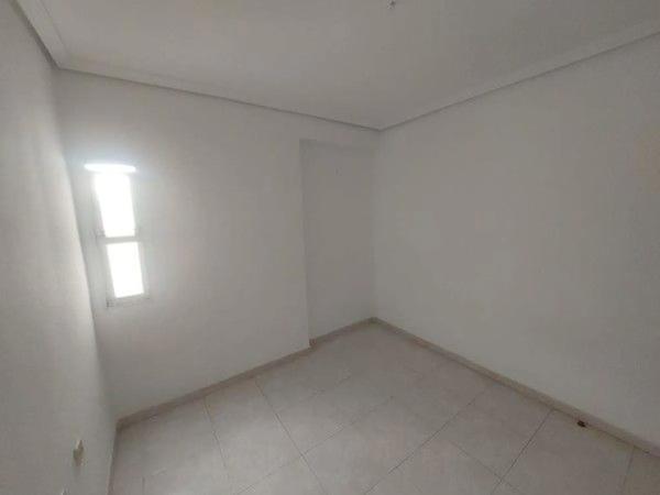 Piso en calle Santa Otilia