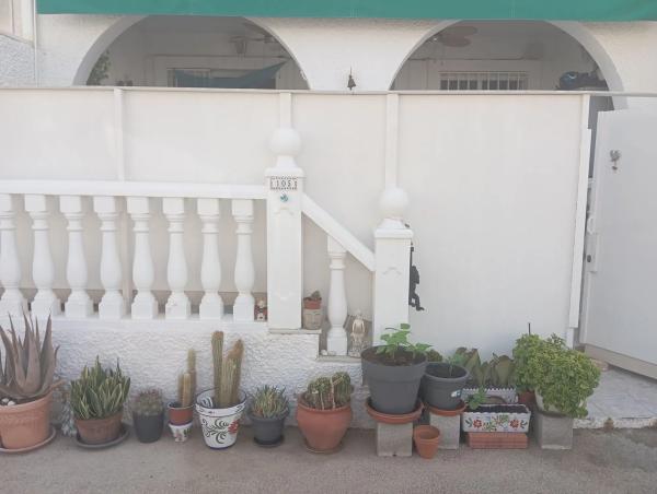 Chalet pareado en Berenguer de Massanet, 105