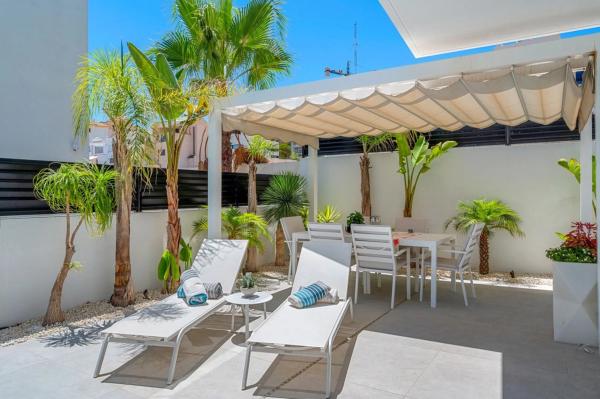 Chalet en Zona Pueblo