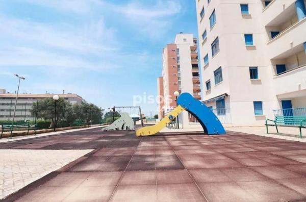 Piso en Puerto Deportivo