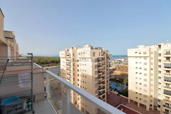 Ático en calle Basilio Paredes, 15