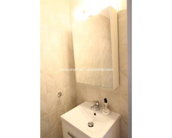 Chalet pareado en calle París, 69