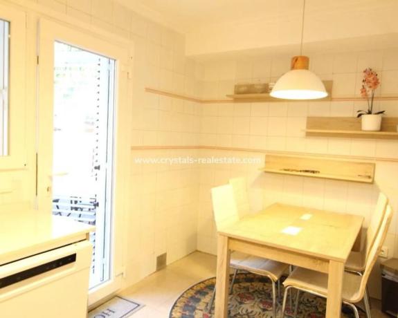 Chalet pareado en calle París, 69