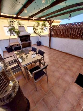 Casa independiente en calle Callosa