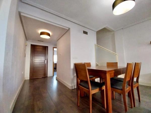 Casa independiente en calle Callosa