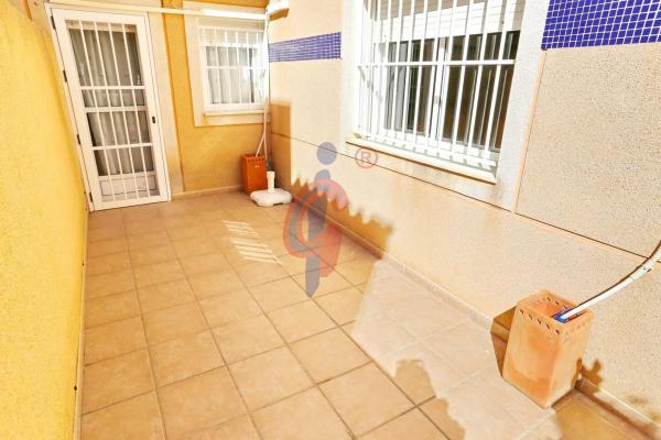 Chalet adosado en calle Colombia s/n