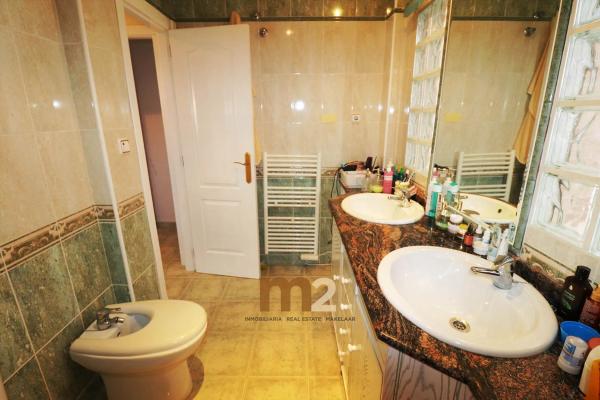 Casa independiente en calle Grecia