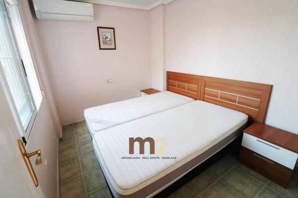 Casa independiente en calle Grecia