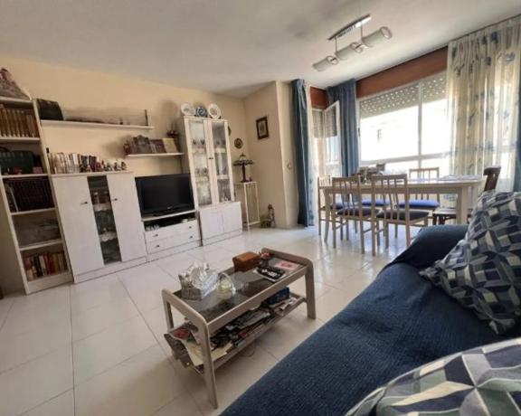 Piso en puerta de Argel, 1