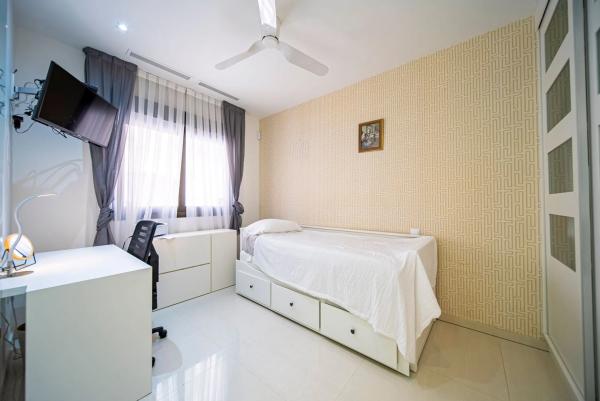 Piso en calle Carcaixent