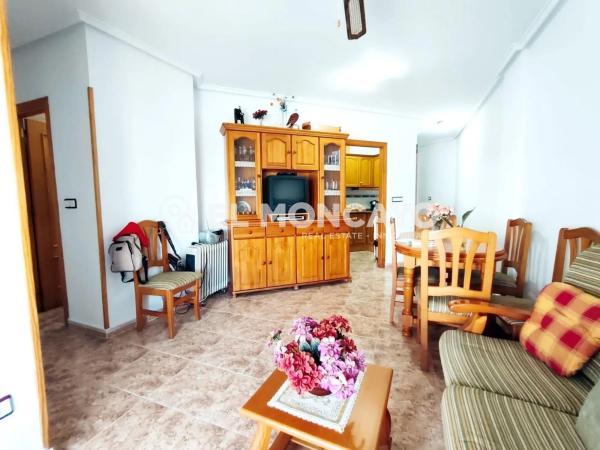 Piso en calle Hermanos Bazán