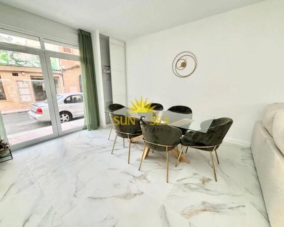 Chalet en Zona Pueblo