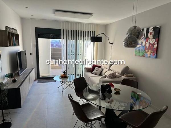 Ático en Urbanizaciones