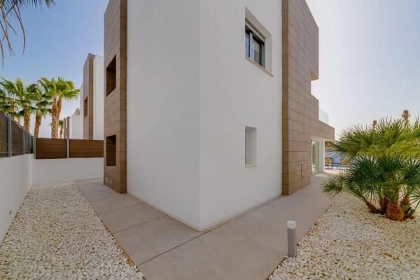 Casa independiente en Guardamar del Segura