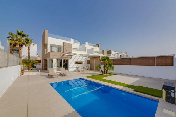 Casa independiente en Guardamar del Segura