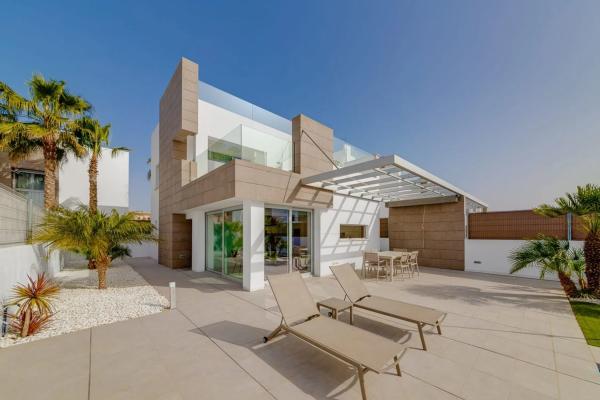 Casa independiente en Guardamar del Segura