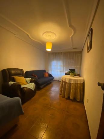 Casa independiente en calle Larramendi s/n