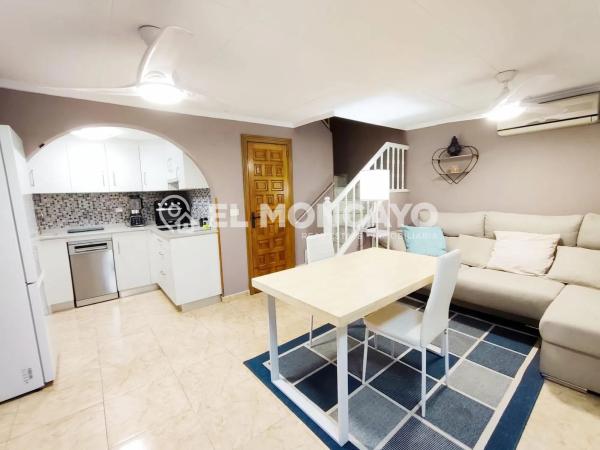 Chalet adosado en Urbanización Buenavista